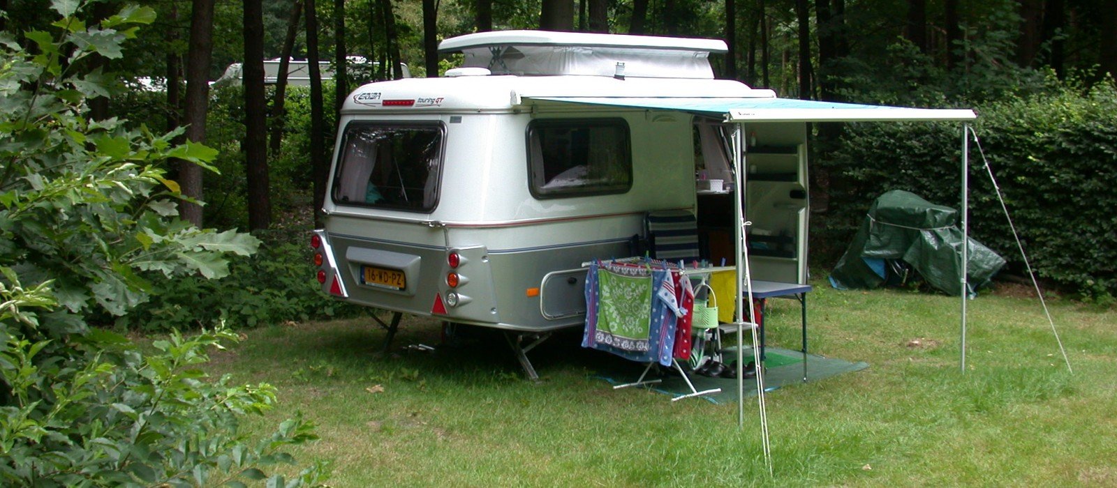 natuurcamping-eriba-groen-gras-vrij-rustig.jpg